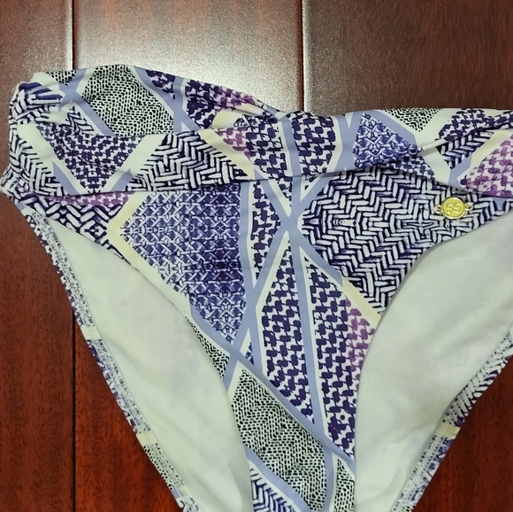 Sunseeker foldover bikini bottom - Picture 3 of 7